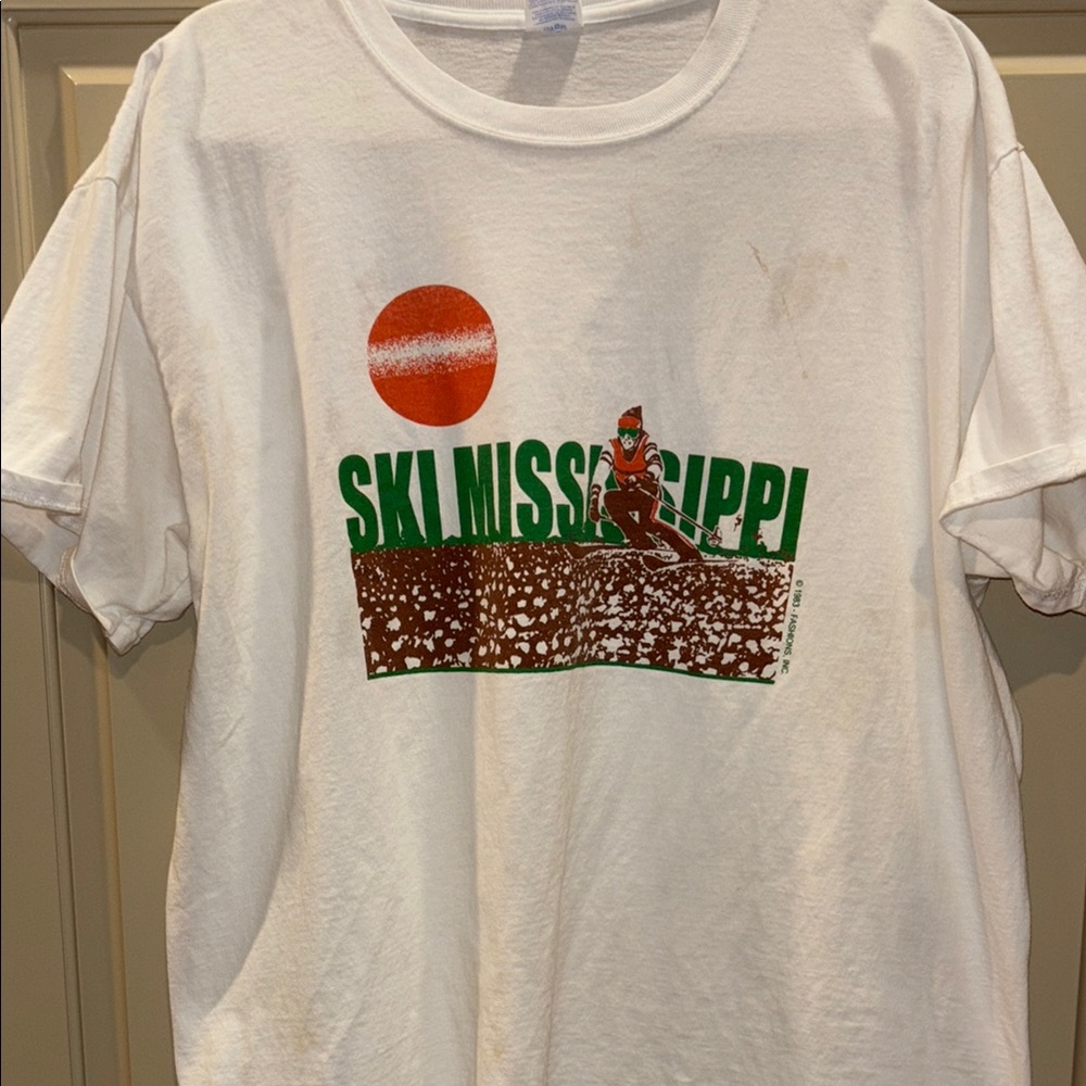 Ski Mississippi white t-shirt